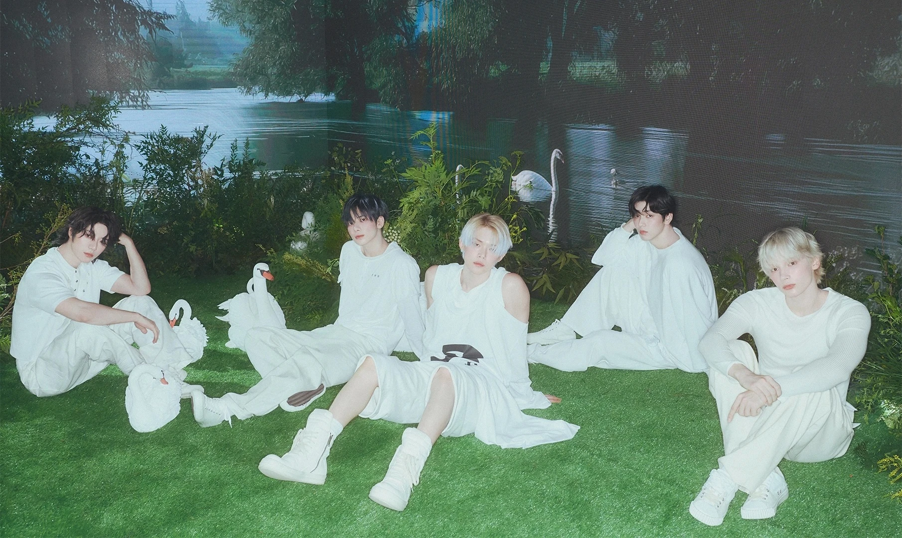 TOMORROW X TOGETHER OFFICIAL SITE