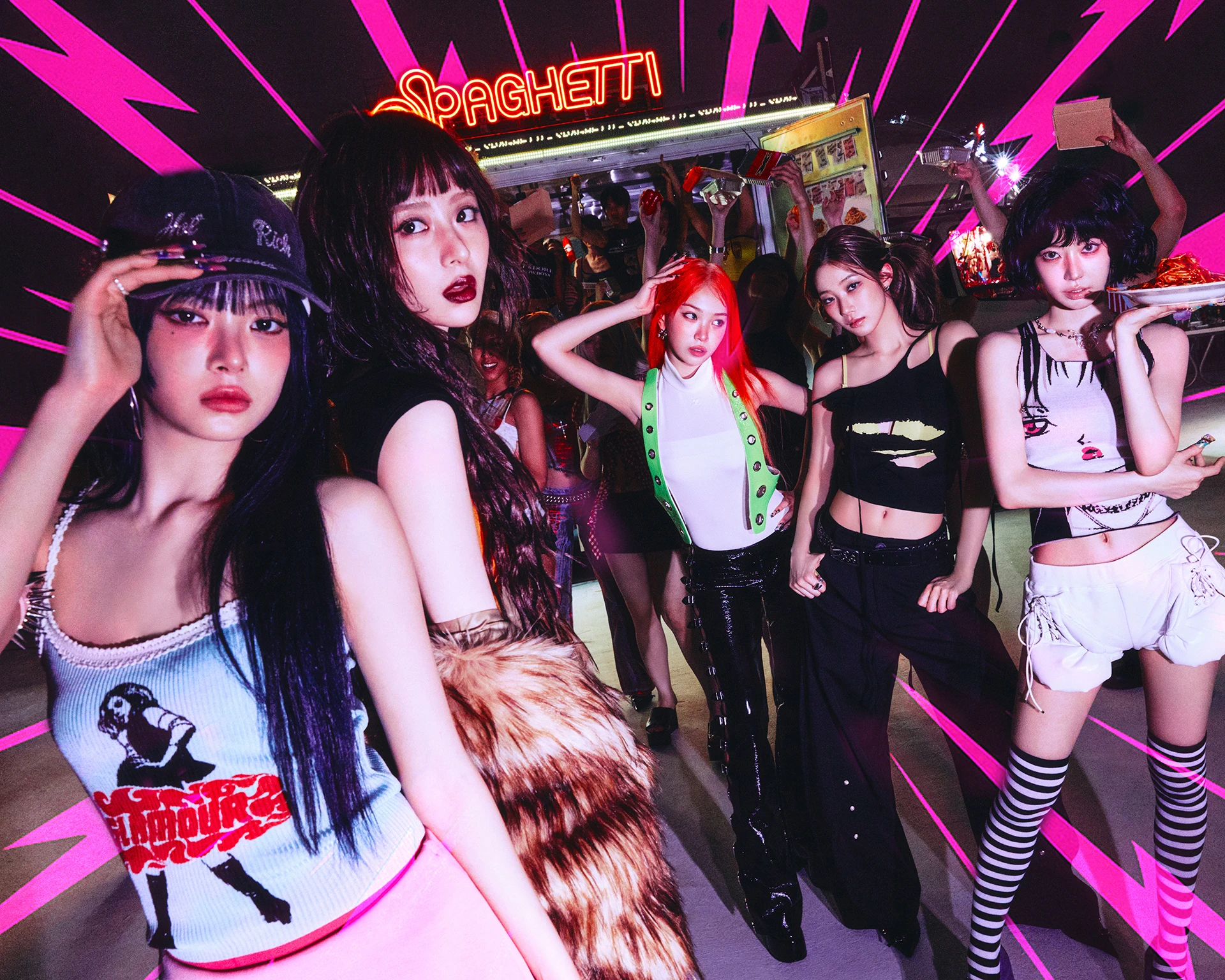 アイドル LESSERAFIM LE SSERAFIM OFFICIAL SITE